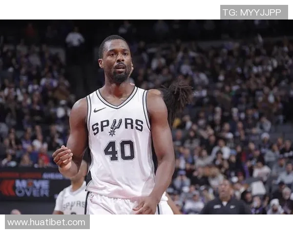 霍里调侃马刺首发五人表现福克斯正负值为负或成交易对象